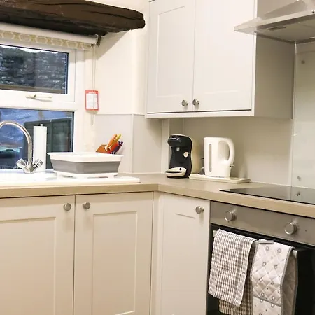 Sunrise, 3 East View Holiday home *