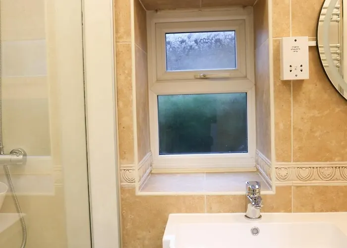 Sunrise, 3 East View