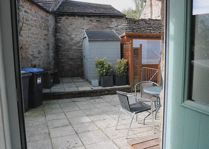 Holiday home Sunrise, 3 East View *