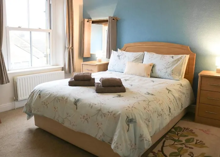 Sunrise, 3 East View *